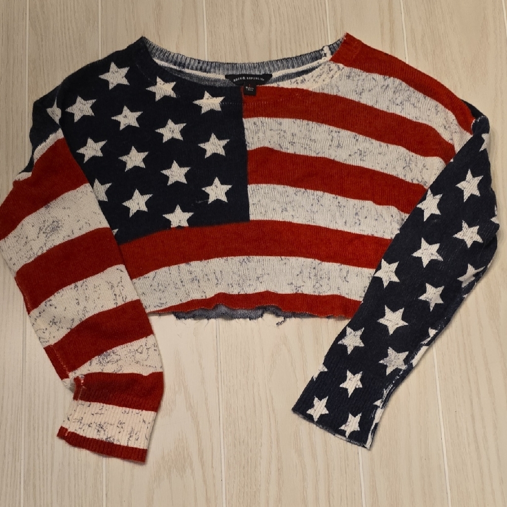 Rock & Republic Crop Flag 4th Of July Light Sweater Large B010